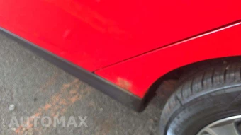 2016 Ford Focus SE Hatchback - miniatura 23