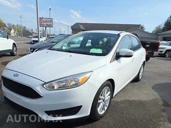 2016 Ford Focus SE Sedan