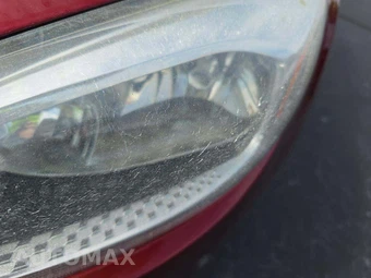 2016 Ford Focus SE Sedan - miniatura 26