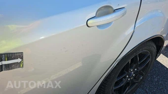 2016 Ford Focus SE Sedan – miniatura 19