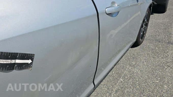 2016 Ford Focus SE Sedan – miniatura 37