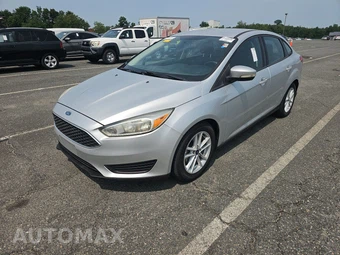 2016 Ford Focus SE Sedan