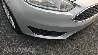 2016 Ford Focus SE Sedan – miniatura 23
