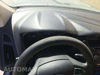2016 Ford Focus SE Sedan – miniatura 22
