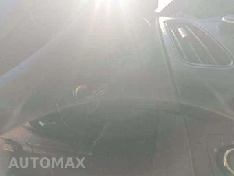 2016 Ford Focus SE Sedan – miniatura 9