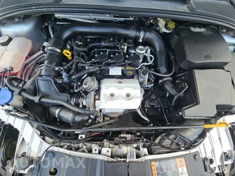 2016 Ford Focus SE Sedan – miniatura 15