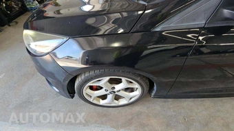 2016 Ford Focus ST Hatchback - miniatura 33