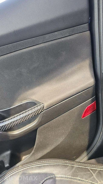 2016 Ford Focus ST Hatchback – miniatura 21