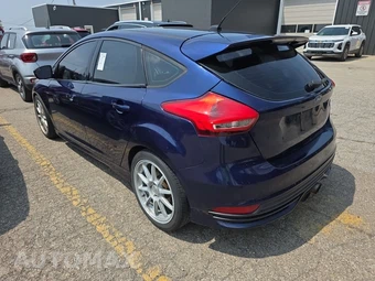 2016 Ford Focus ST Hatchback – miniatura 6