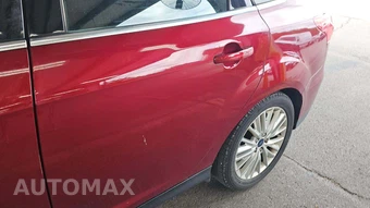 2016 Ford Focus Titanium Sedan - miniatura 26