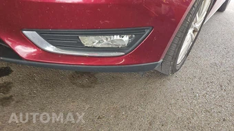 2016 Ford Focus Titanium Sedan - miniatura 31