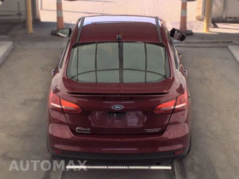2016 Ford Focus Titanium Sedan - miniatura 5