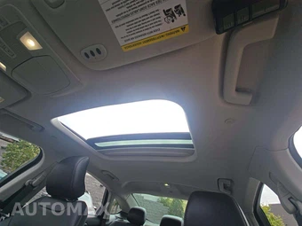 2016 Ford Fusion Energi SE – miniatura 8