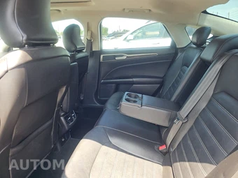 2016 Ford Fusion Energi SE - miniatura 13