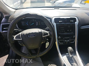 2016 Ford Fusion Hybrid SE – miniatura 11