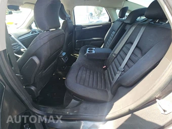 2016 Ford Fusion Hybrid SE – miniatura 13