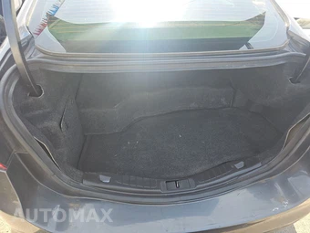 2016 Ford Fusion Hybrid SE – miniatura 16