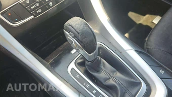 2016 Ford Fusion Hybrid SE – miniatura 32