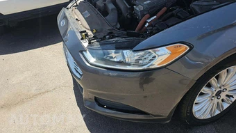 2016 Ford Fusion Hybrid SE – miniatura 33