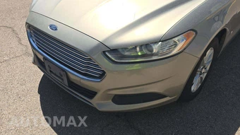 2016 Ford Fusion S – miniatura 28