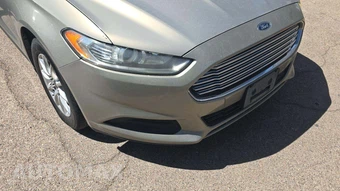 2016 Ford Fusion S – miniatura 36