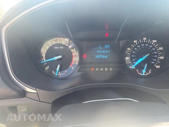 2016 Ford Fusion S – miniatura 12