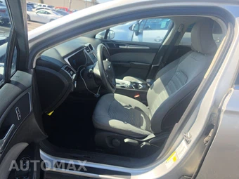 2016 Ford Fusion S – miniatura 7
