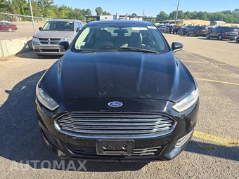 2016 Ford Fusion S – miniatura 2
