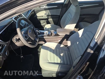 2016 Ford Fusion S – miniatura 7