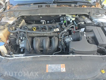 2016 Ford Fusion SE – miniatura 15