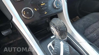 2016 Ford Fusion SE – miniatura 18
