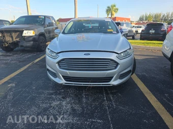 2016 Ford Fusion SE – miniatura 2
