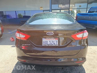 2016 Ford Fusion SE – miniatura 5