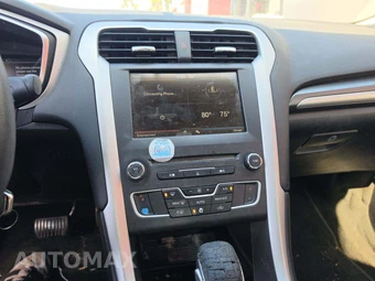2016 Ford Fusion SE – miniatura 7