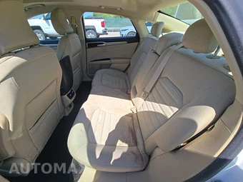 2016 Ford Fusion SE – miniatura 13