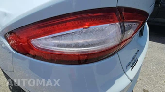2016 Ford Fusion SE – miniatura 24