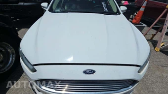 2016 Ford Fusion SE – miniatura 27