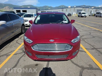 2016 Ford Fusion SE – miniatura 2