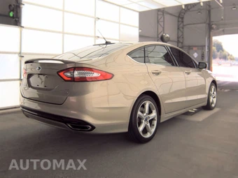 2016 Ford Fusion SE – miniatura 4