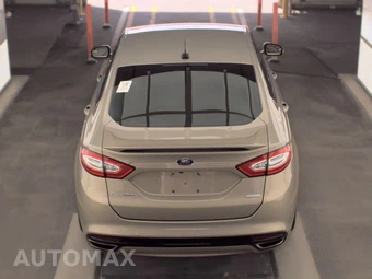 2016 Ford Fusion SE – miniatura 5