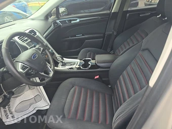 2016 Ford Fusion SE – miniatura 7