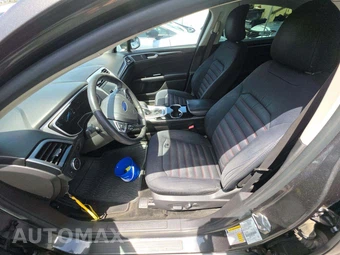 2016 Ford Fusion SE – miniatura 6