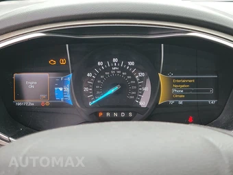 2016 Ford Fusion SE – miniatura 12