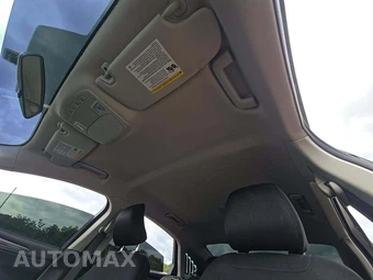 2016 Ford Fusion SE – miniatura 11