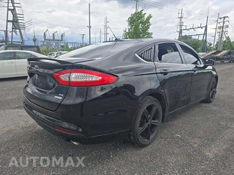2016 Ford Fusion SE – miniatura 3