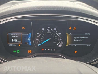 2016 Ford Fusion SE – miniatura 9