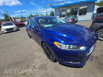 2016 Ford Fusion SE – miniatura 4