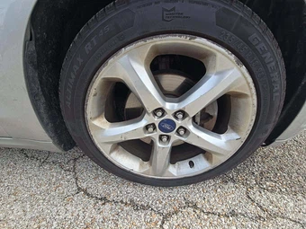 2016 Ford Fusion SE - miniatura 30