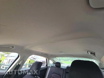 2016 Ford Fusion SE - miniatura 8