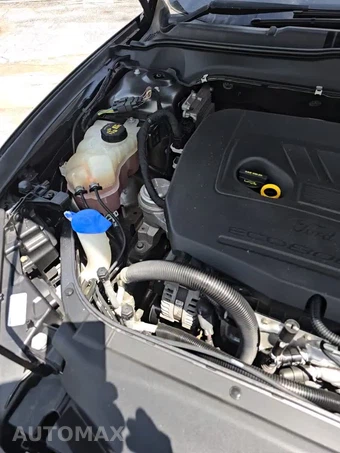 2016 Ford Fusion SE – miniatura 24